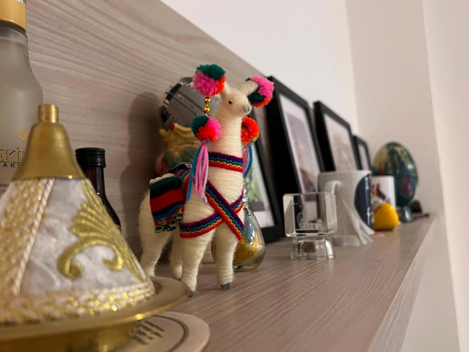 Spacious Apartment Near St Peter'S Church — Photos 2